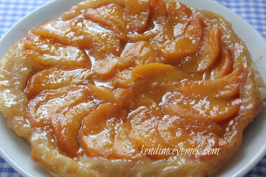 Şeftalili Tarte Tatin