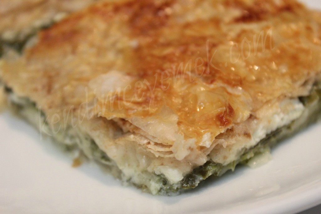 Ispanaklı,Peynirli Börek