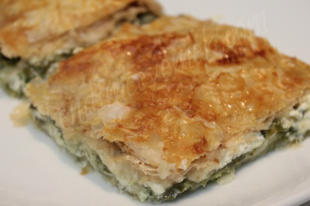 Ispanaklı,Peynirli Börek